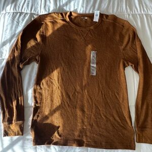 Old Navy Textured Tan/brown waffle knit long sleeve shirt